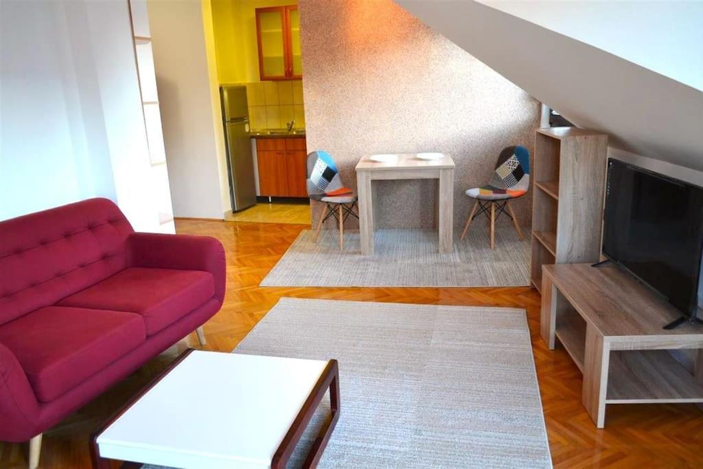 City Centre Loft Скопие Екстериор снимка